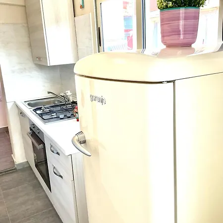 Eruption1669 Апартаменты *